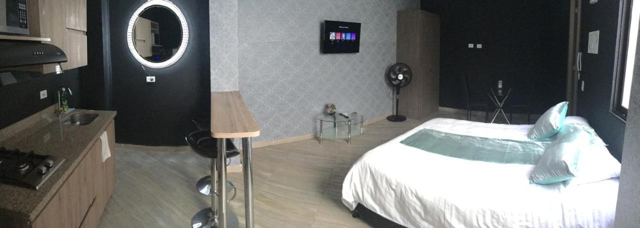 Apartahotel Avanti 麦德林 外观 照片
