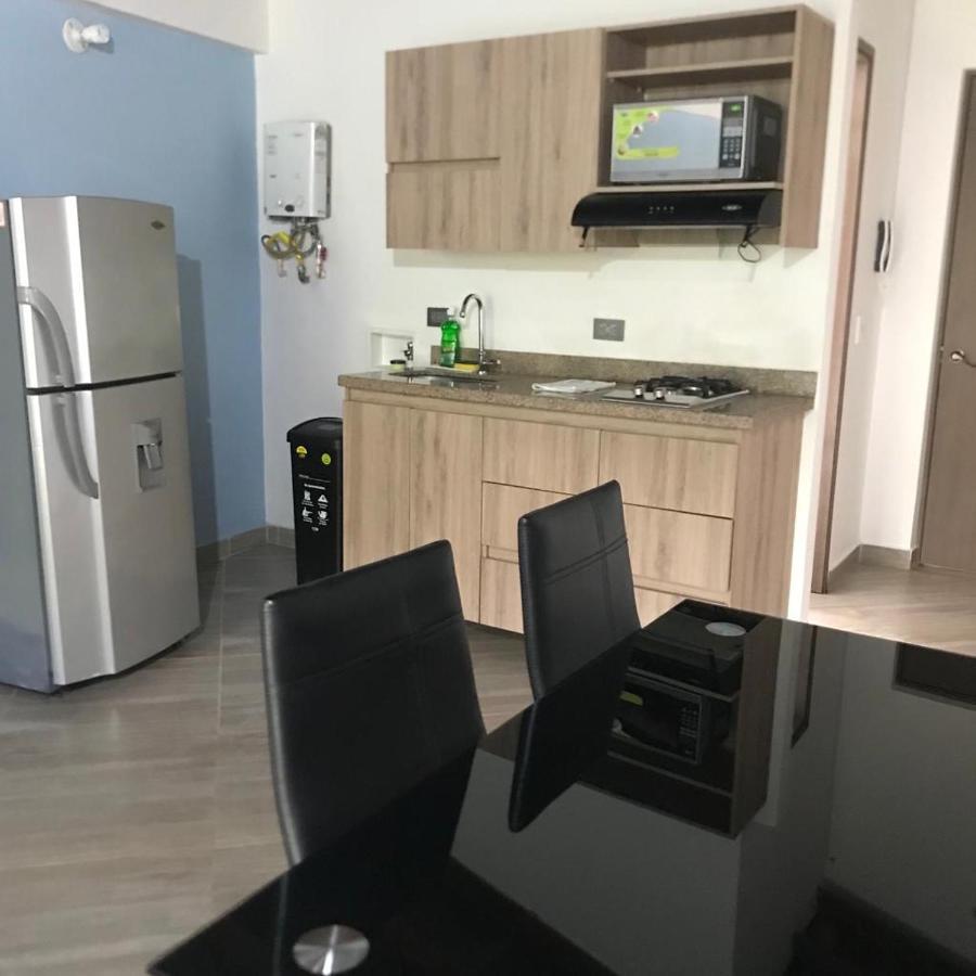Apartahotel Avanti 麦德林 外观 照片