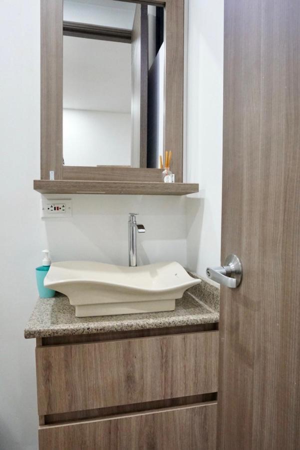 Apartahotel Avanti 麦德林 外观 照片